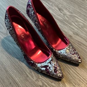 Two lips sequin high heels